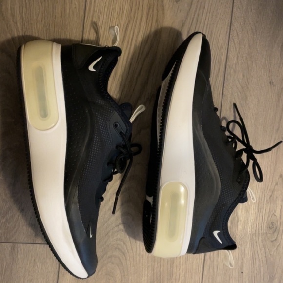 Nike AIR MAX shoes - Picture 5 of 6